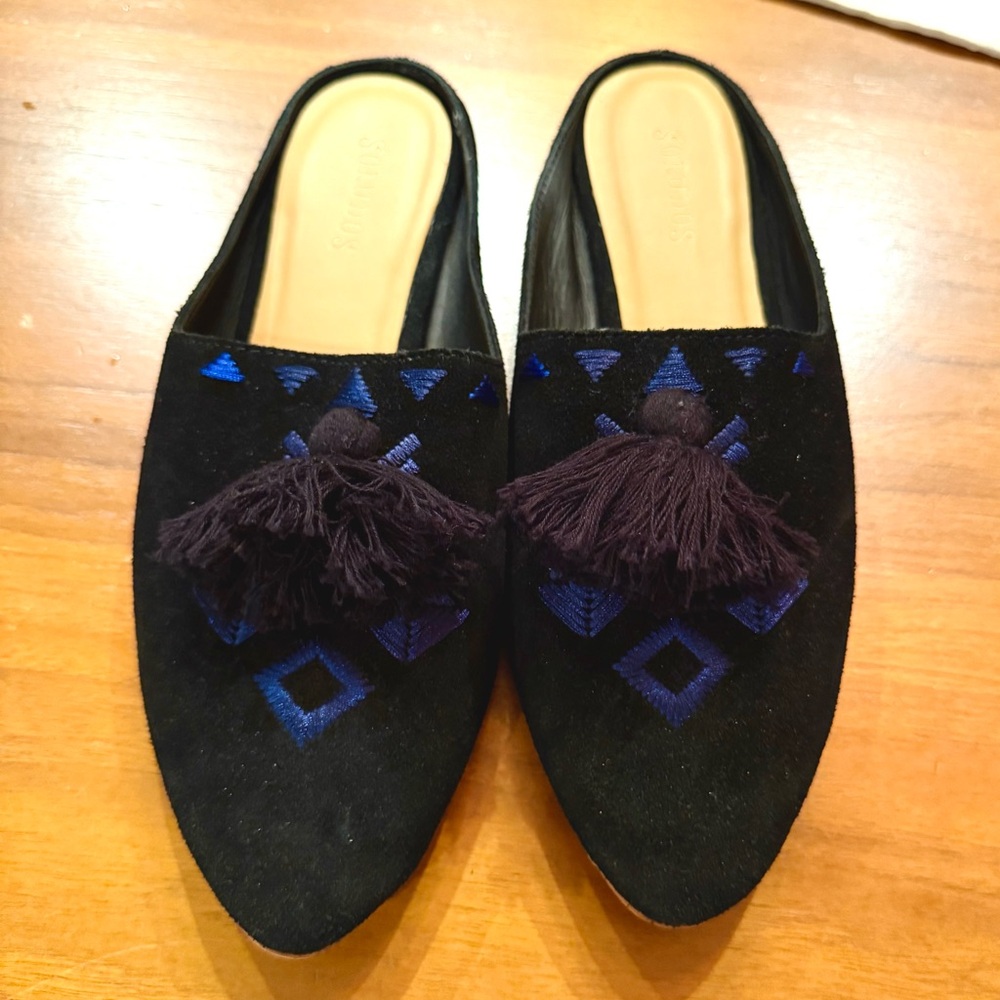 Soludos Black and Blue Embroidered Tassel Mules